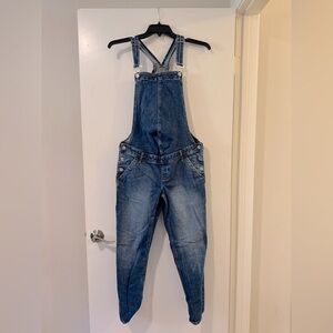 GAP Classic Denim maternity Overalls size small